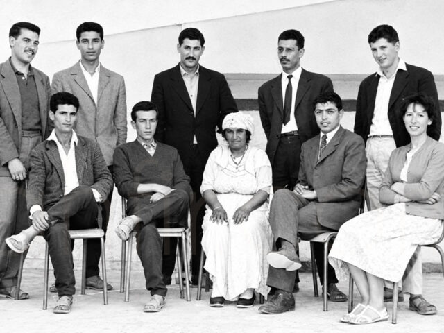 صورة وحديث : طاقم تربوي مخضرم مغربي فرنسي